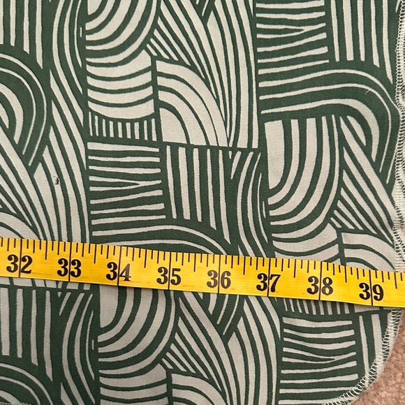 Kate Quinn Green Camouflage 100% Organic Cotton Swaddle Baby Blankey - Picture 3 of 5